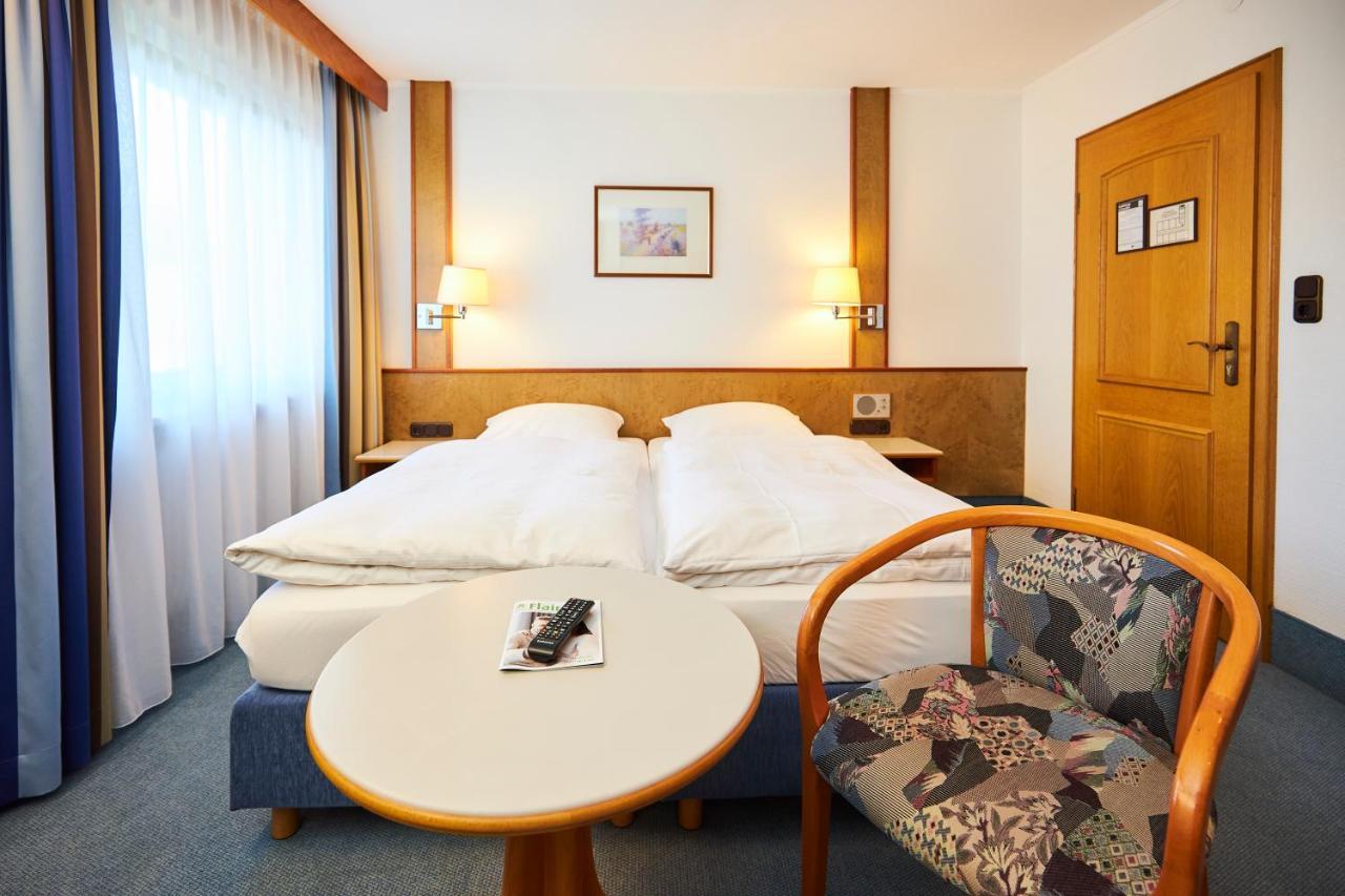 Flair Hotel Dobrachtal Kulmbach Exteriör bild